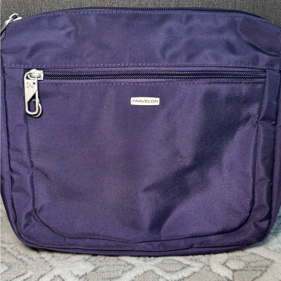 Travelon Deep Purple crossbody  Bag - Picture 2 of 13